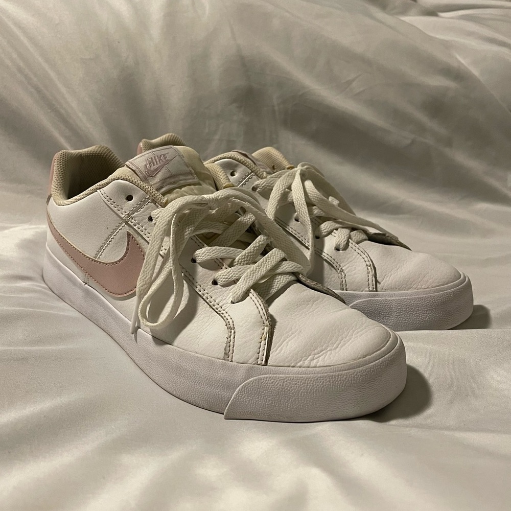 Nike Court Royale AC “Particle Rose”